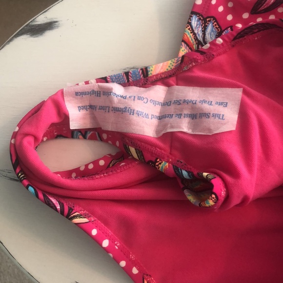 NWOT Tabatha Brown for Target Floral Print One Piece Swimsuit w/ Front Cut Out. - Picture 10 of 11